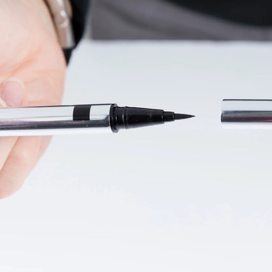 MISSHA Vivid Fix Marker Pen Liner Deep Black 0.6g - ORION XO Exclusive