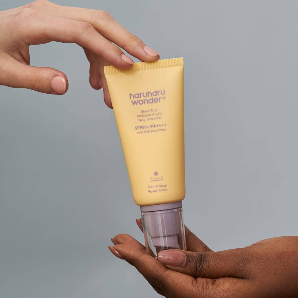 Haruharu WONDER Black Rice Moisture Airyfit Daily Sunscreen SPF50+ PA++++ 50ml - ORION XO Exclusive