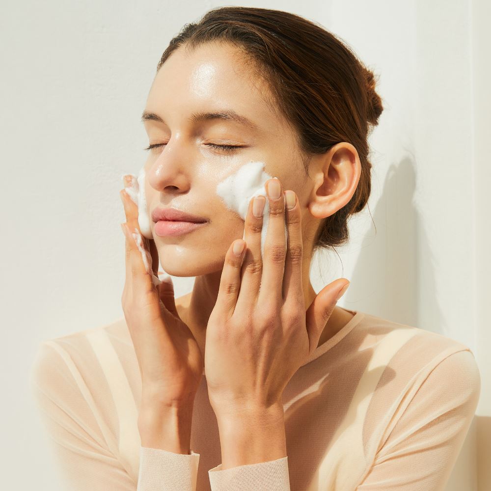 SKIN1004 Madagascar Centella Ampoule Foam 125ml - ORION XO Exclusive