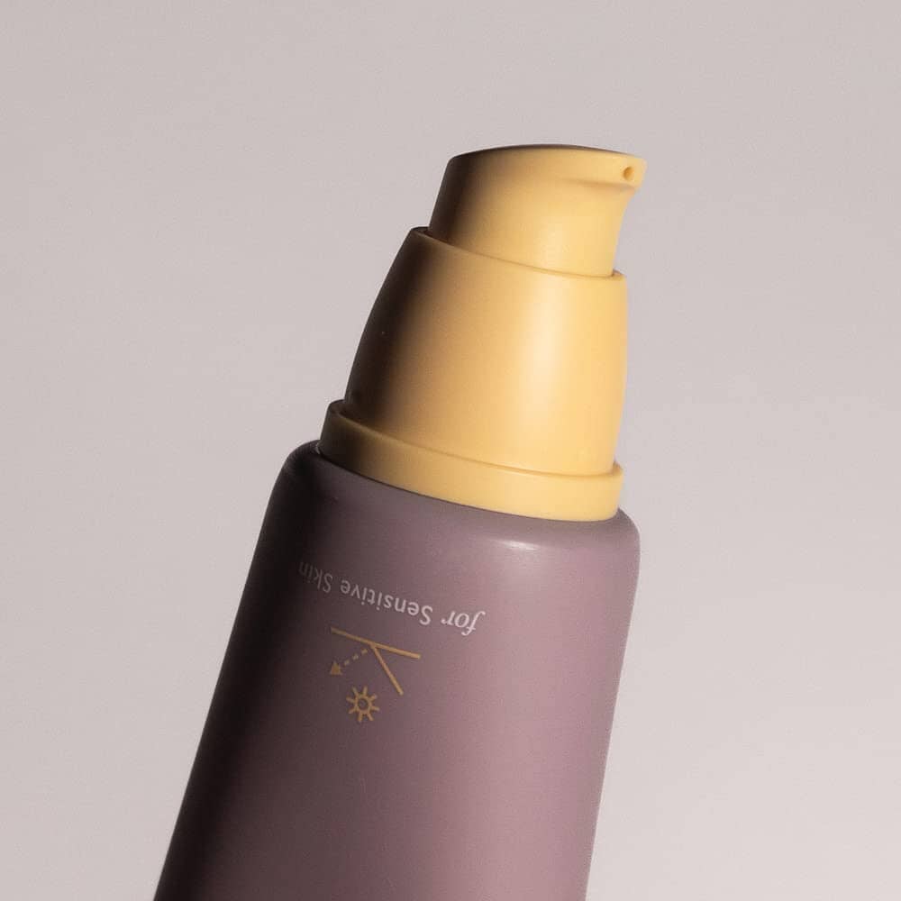 Haruharu WONDER Black Rice Pure Mineral Relief Daily Sunscreen SPF50+ PA++++ 50ml - ORION XO Exclusive