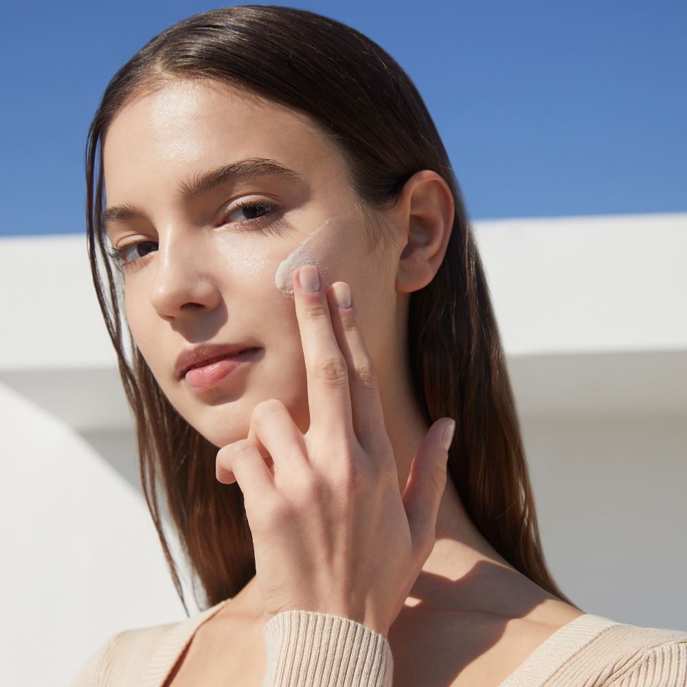 SKIN1004 Madagascar Centella Air-Fit Suncream Plus SPF50+ PA++++ 50ml - ORION XO Exclusive