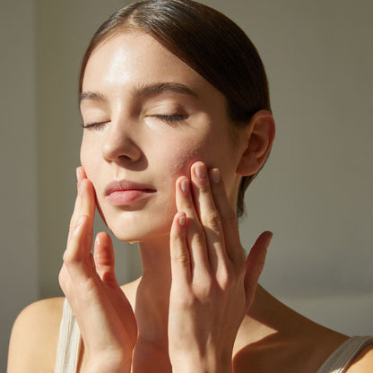 SKIN1004 Madagascar Centella Light Cleansing Oil 200ml - ORION XO Exclusive