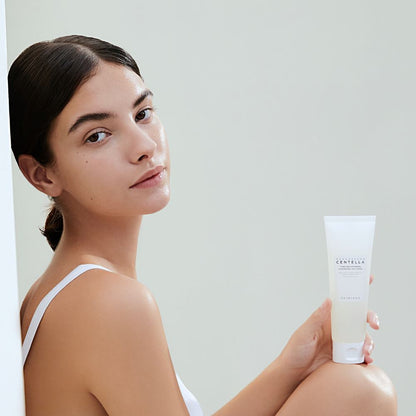 SKIN1004 Madagascar Centella Tone Brightening Cleansing Gel Foam 125ml - ORION XO Exclusive